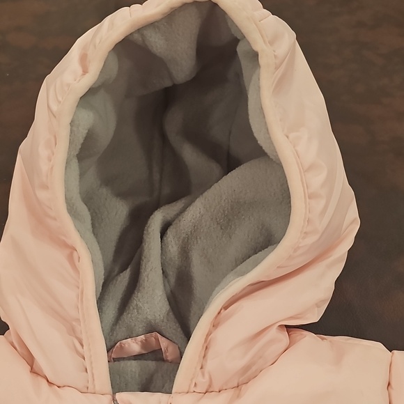 L Toddler Girls Puffer Jacket - Pink 18m NWT - Picture 5 of 8